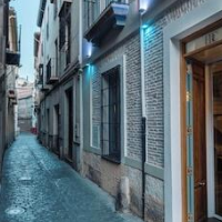 Hotel Boutique Escudo del Carmen – Affordable hotel in Granada