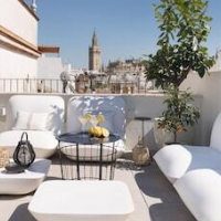 MYLU SUITES by PUERTA CATEDRAL – Affordable hotel in Seville