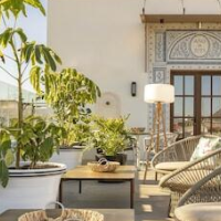 Hotel Vincci Molviedro Suites Apartments – Affordable hotel in Seville