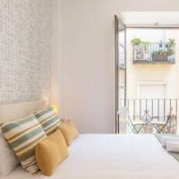 Apartamentos Luna Suites Palacio Dorita – Affordable hotel in Granada