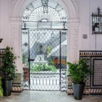 Suites Machado – Affordable hotel in Seville