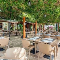 Hostal y Apartamento Rural Los Naranjos – Affordable hotel in El Valle