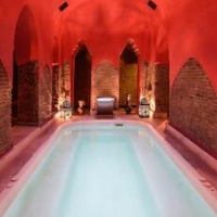 Arteaga Hostal & Baños Árabes Elvira – Affordable hotel in Granada