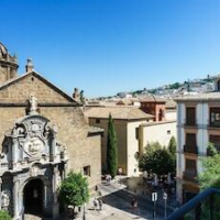 La Perla Granada Suites – Affordable hotel in Granada