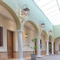 Hostal Garlu – Affordable hotel in La Rambla