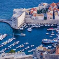 SUNce Palace Apartments with free offsite parking – Affordable hotel in Dubrovnik