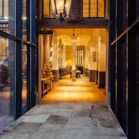 Post-Plaza Hotel & Grand Café – Affordable hotel in Leeuwarden