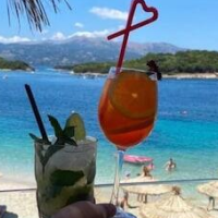 Hotel Four Islands – Affordable hotel in Ksamil