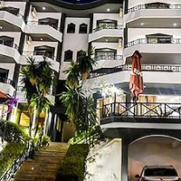 Privé City Hotel – Affordable hotel in Sarandë