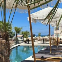 Avenue Hotel – Affordable hotel in Ksamil