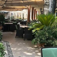Dinasty Hotel – Affordable hotel in Tirana