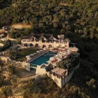 Chateau Fasel – Affordable hotel in Dajt