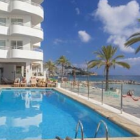 Apartamentos Mar y Playa – Affordable hotel in Ibiza Town