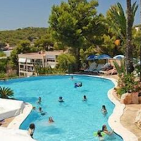 Apartamentos del Rey – Affordable hotel in Sant Joan de Labritja
