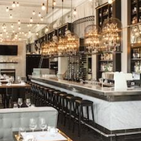 Hotel Place d'Armes – Affordable hotel in Montreal