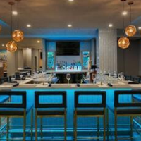 Embassy Suites by Hilton Montreal Airport – Affordable hotel in Pointe Claire