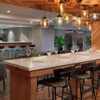 Fairfield by Marriott Montreal Downtown – Affordable hotel in Montreal