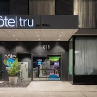 Tru by Hilton Montreal centre-ville – Affordable hotel in Montreal