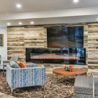 Comfort Inn Montréal Aéroport – Affordable hotel in Pointe Claire