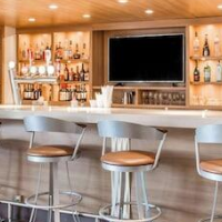 Quality Hotel Dorval – Affordable hotel in Montreal