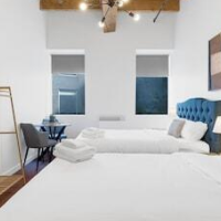 The Little Prince Rooms-Old Montreal – Affordable hotel in Montréal