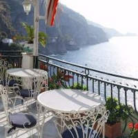 Hotel La Perla – Affordable hotel in Praiano