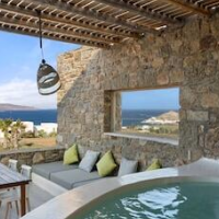 Myconian Crown Suites by Mr and Mrs White – Affordable hotel in Mykonos