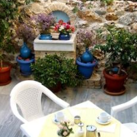 Hotel Eleftheria – Affordable hotel in Paros