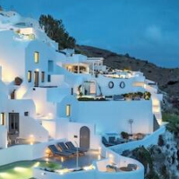 IKIES Santorini – Affordable hotel in Santorini