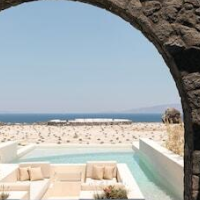 Elysian Retreat - Adults Only – Affordable hotel in Santorini