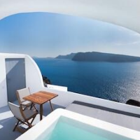 Maregio Suites – Affordable hotel in Santorini