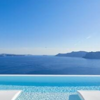 Canaves Oia Suites - Small Luxury Hotels of the World – Affordable hotel in Santorini
