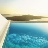 Anteliz Suites – Affordable hotel in Santorini