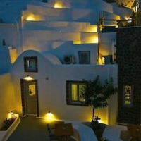 Fertimo Suites – Affordable hotel in Santorini