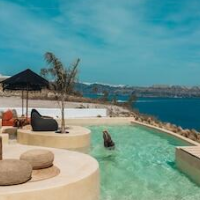 Divino Caldera – Affordable hotel in Santorini