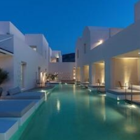 Viva Nove Suites – Affordable hotel in Santorini