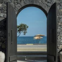 Istoria, A Member of Design Hotels – Affordable hotel in Santorini