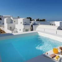 Neo Suites – Affordable hotel in Santorini