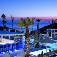 Aurora Luxury Suites – Affordable hotel in Santorini