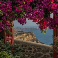 Aigialos Luxury Traditional Settlement – Affordable hotel in Santorini