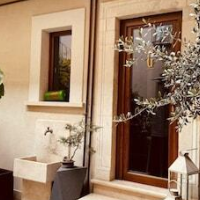 Albergo Diffuso Ginevra Boutique Rooms  – Affordable hotel in L'Aquila