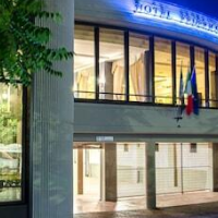 Hotel Federico II – Affordable hotel in L'Aquila
