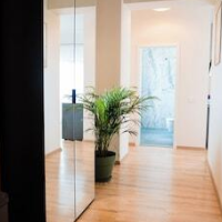 FLY & STAY AT GEORGE'S – Affordable hotel in Otopeni