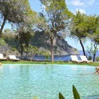 Hostal Cala Boix – Affordable hotel in Santa Eulalia del Rio
