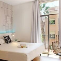 Chic & Basic Tallers Hostal – Affordable hotel in Barcelona