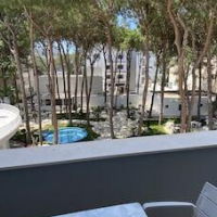 ATRIUM DELUXE RESORT – Affordable hotel in Golem