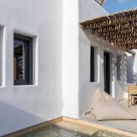 Solmar Suites – Affordable hotel in Naxos