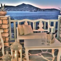 Villa Isabella Studios & Suites – Affordable hotel in Paros