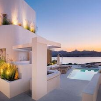 White Pebble Suites – Affordable hotel in Milos