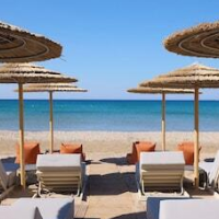 Golden Milos Beach House by Domotel – Affordable hotel in Milos